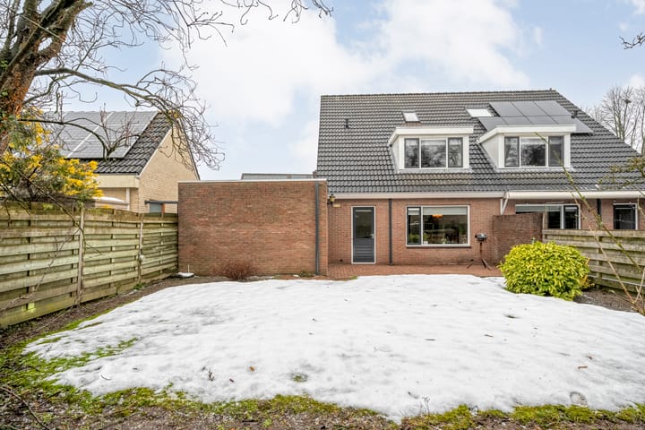 Foto 33 van Van Laakstraat 12