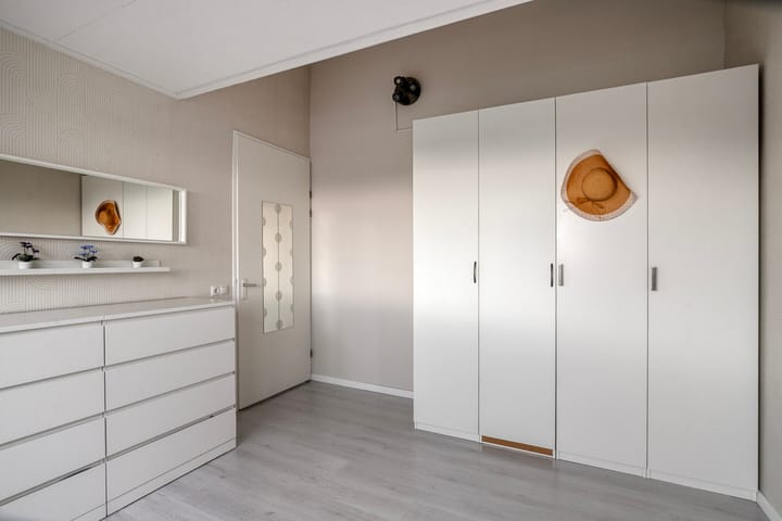 Foto 30 van Van der Goes van Naterspad 29