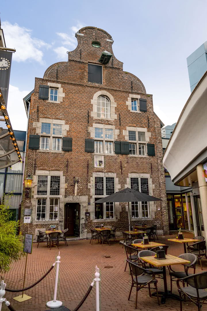 Muntpromenade 7, Weert