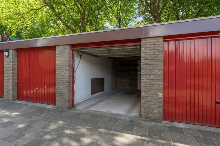 Foto 2 van Valeriusplein 210