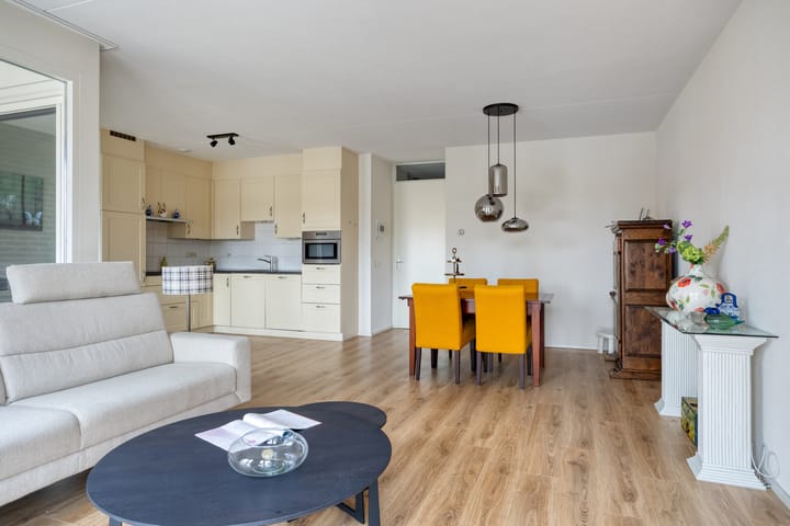 Foto 7 van Oostwal 9-AP10