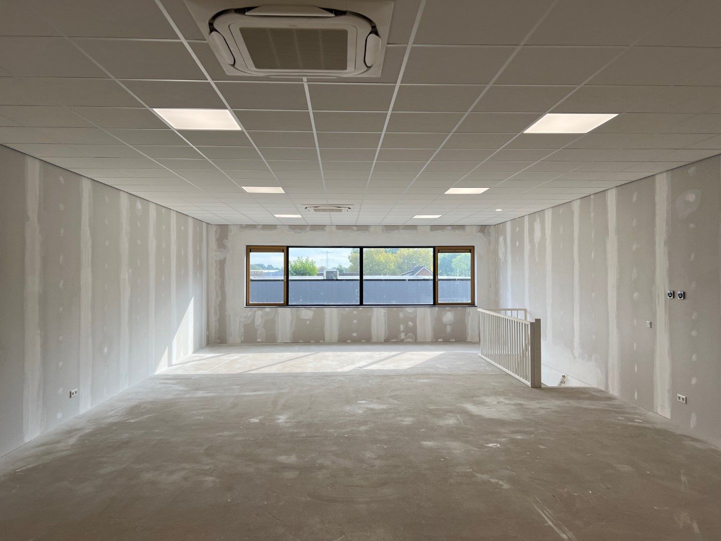 Bekijk foto 3 van Bosschendijk 193-j