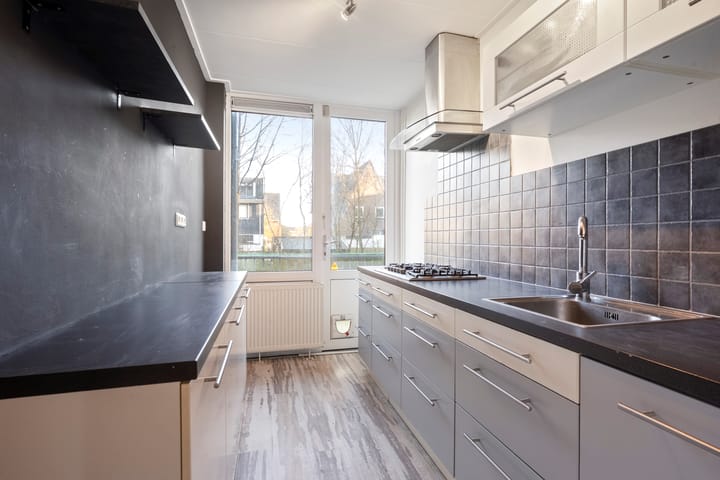 Photo 16 of Pasteurstraat 77