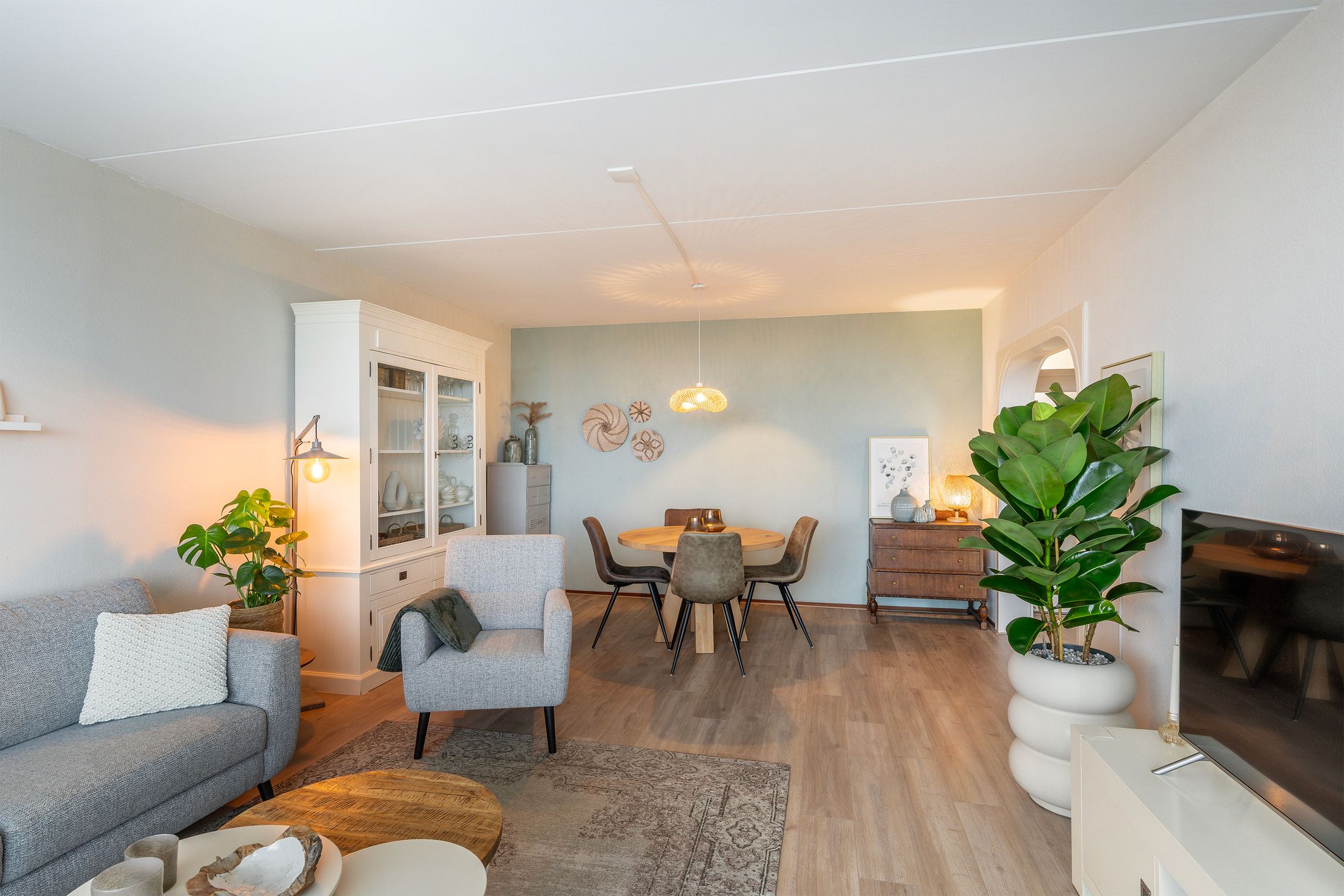 Foto 15 van Bachplein 508