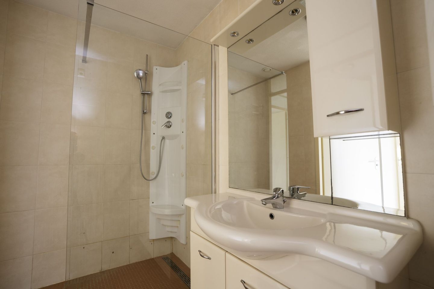 Foto 20 van Osdorpplein 153