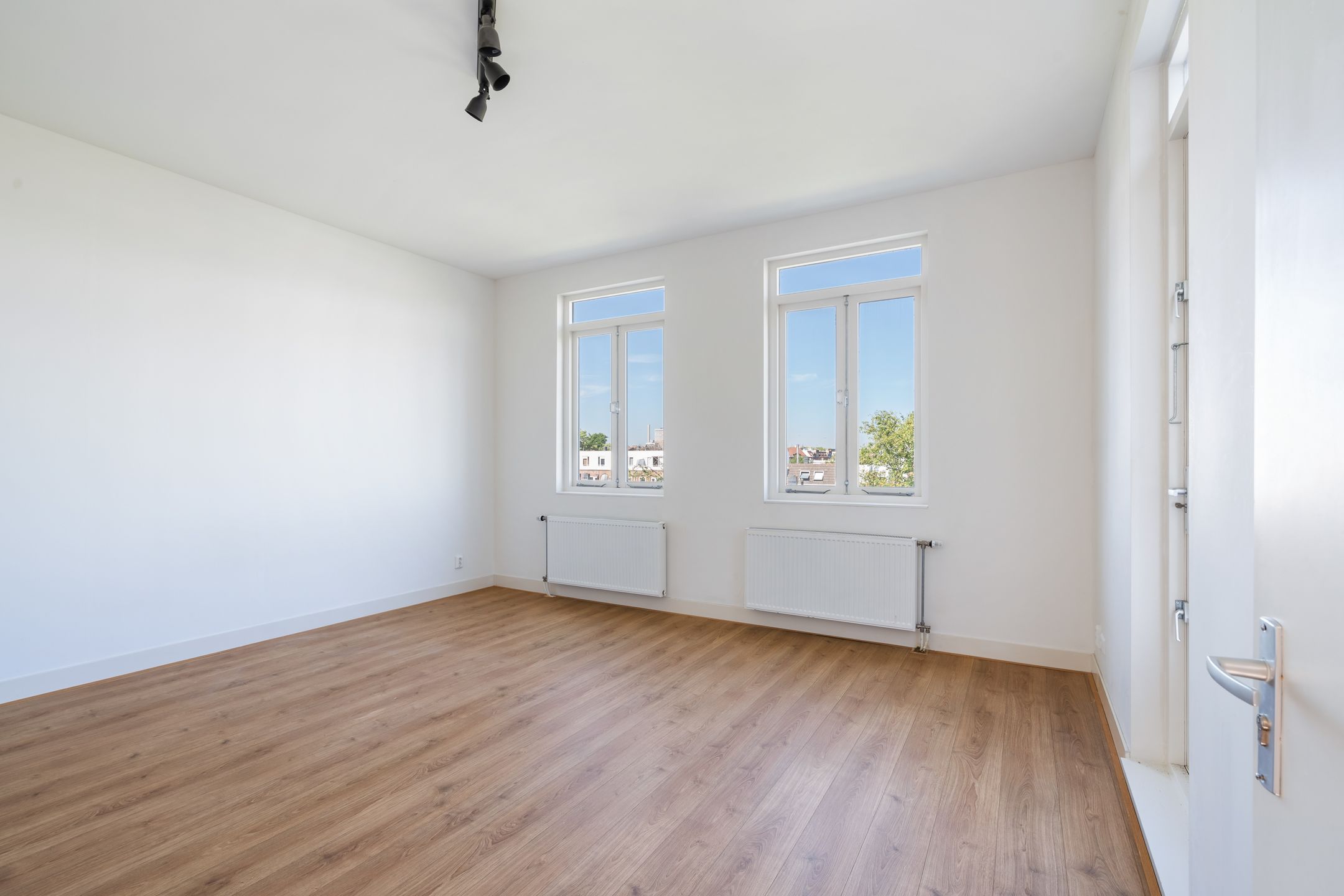 Foto 18 van Heemraadssingel 103-E