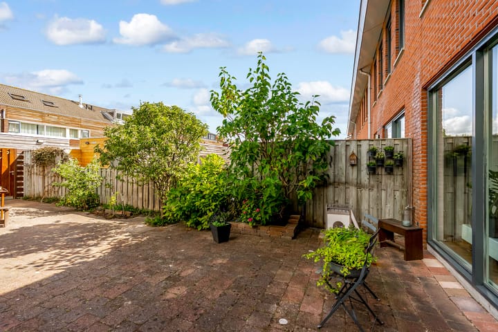 Foto 15 van Picassoweg 11