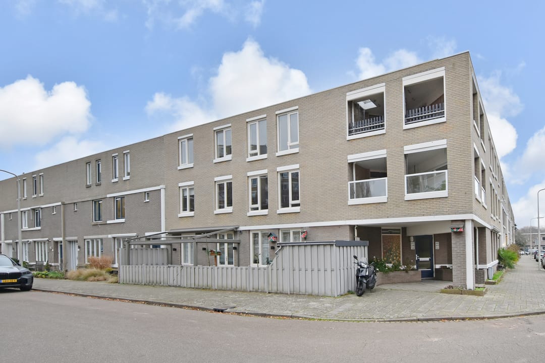 Foto 1 van Tjerk Kloostralaan 62