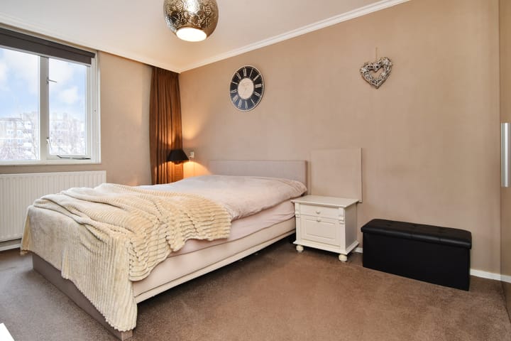 Foto 3 van Tjerk Kloostralaan 62