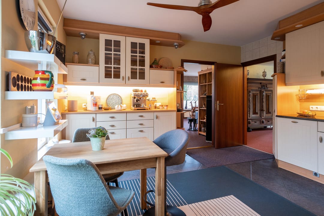 Foto 11 van Iepenlaan 15