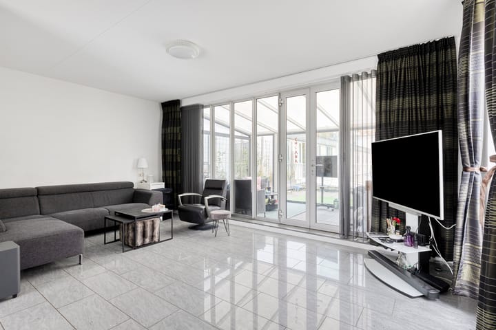 Photo 5 of Poelenburg 35