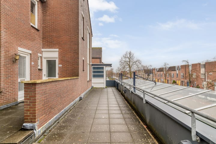 Foto 29 van Overlanderstraat 616