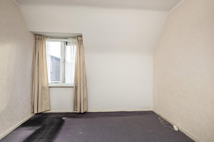 Foto 13 van Perebomenweg 12