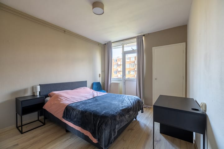 Photo 14 of van Hogendorplaan 40-C