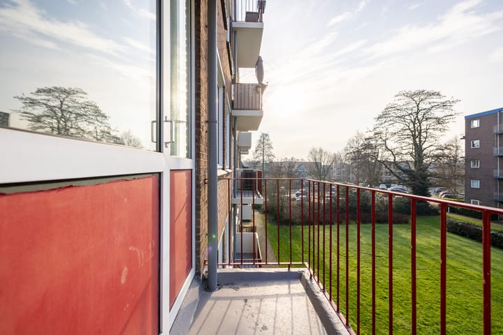 Photo 17 of van Hogendorplaan 40-C