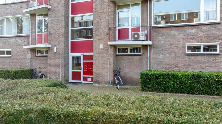 Photo 29 of van Hogendorplaan 40-C