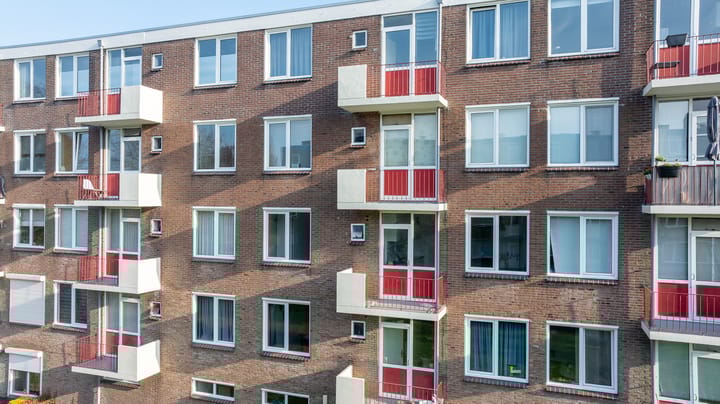 Photo 31 of van Hogendorplaan 40-C