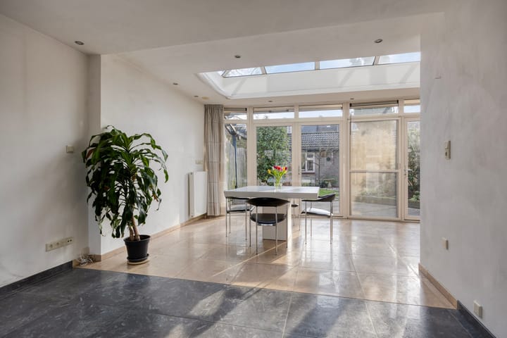 Foto 11 van Humperdincklaan 53