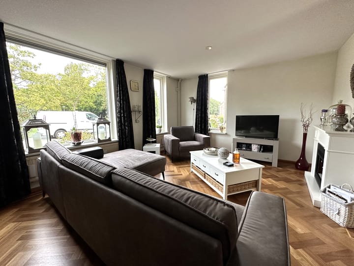 Photo 3 of Elgarstraat 32
