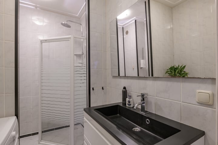 Photo 10 of Houtsnijdershorst 151