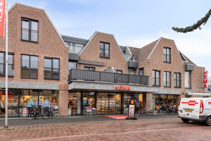 Photo 9 of Spoorstraat 38-H