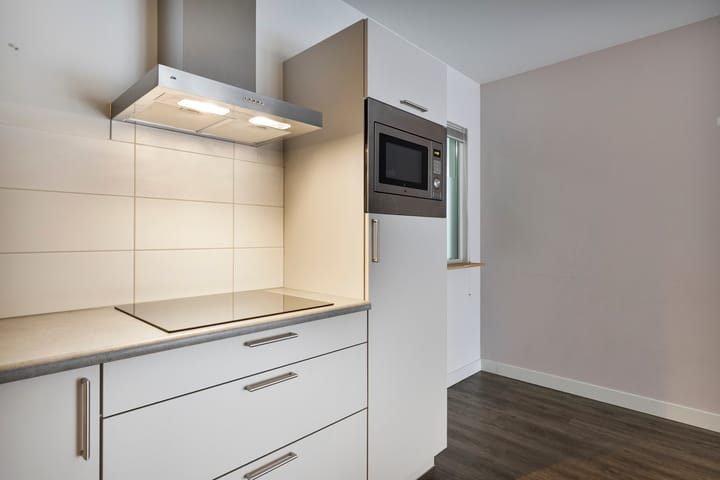 Photo 24 of Spoorstraat 38-H