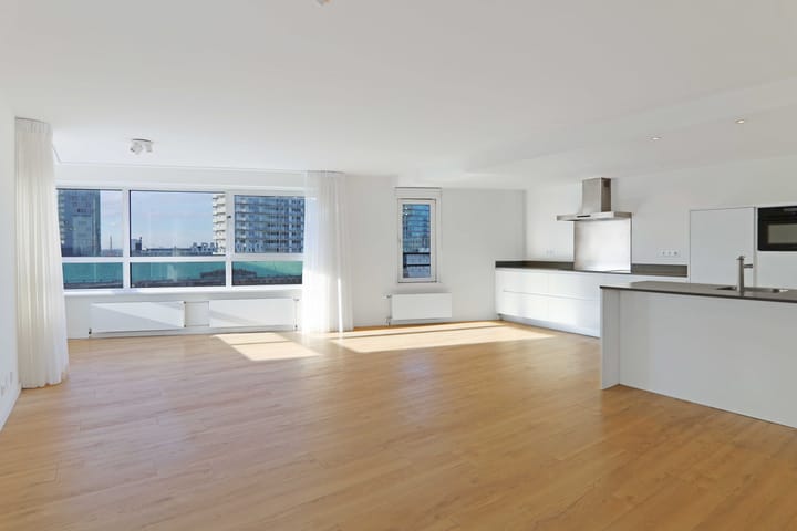 Photo 2 of Bulgersteyn 7097