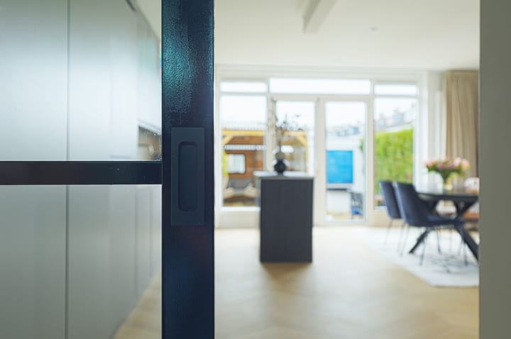 Foto 7 van De Genestetstraat 19