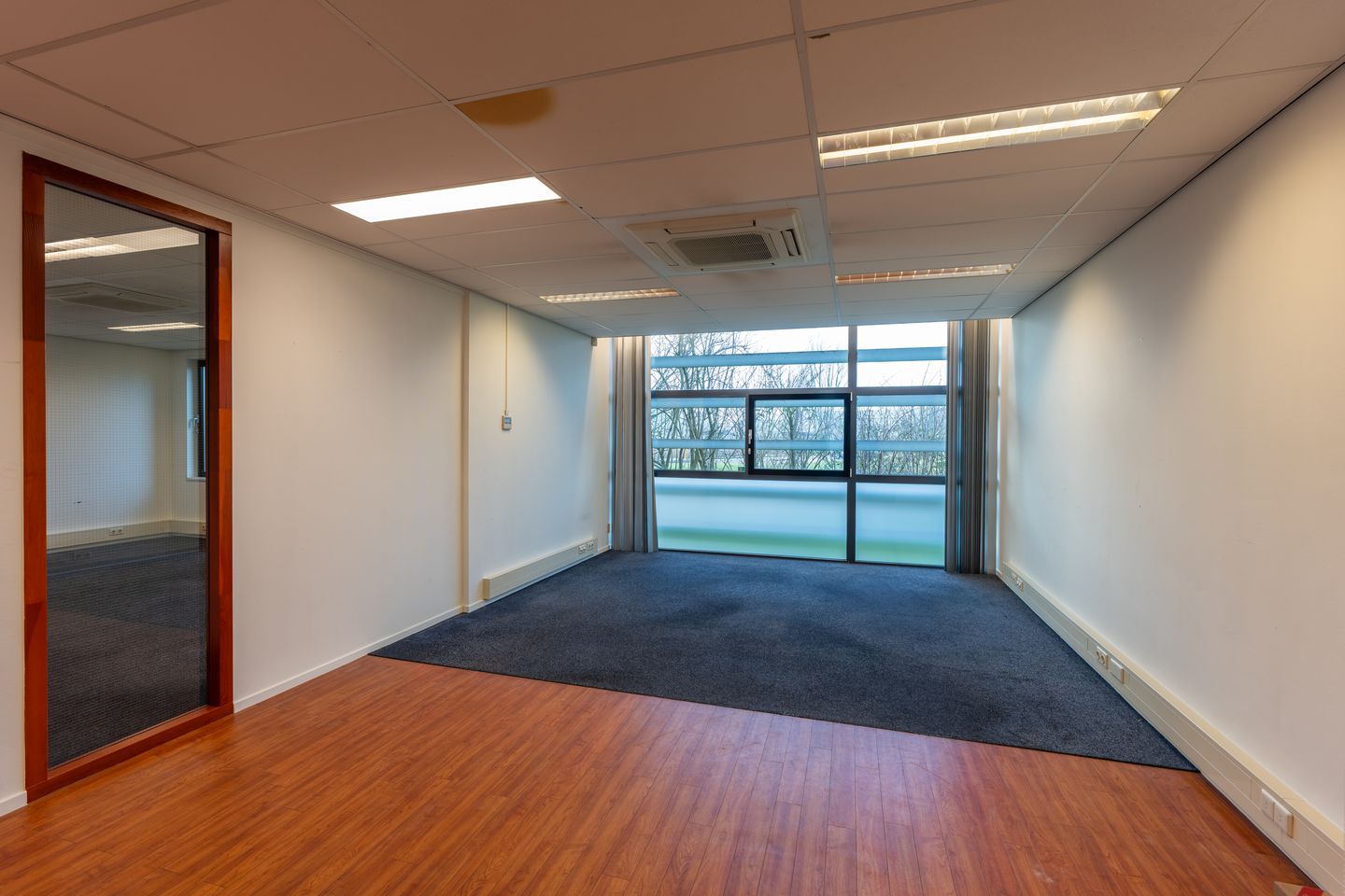 Bekijk foto 4 van Robijnstraat 94