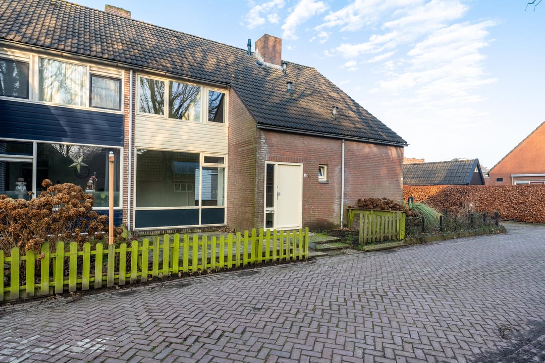 Photo 2 of N. Kruizingastraat 6