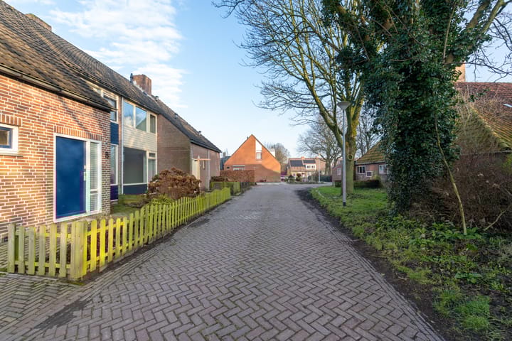 Photo 3 of N. Kruizingastraat 6