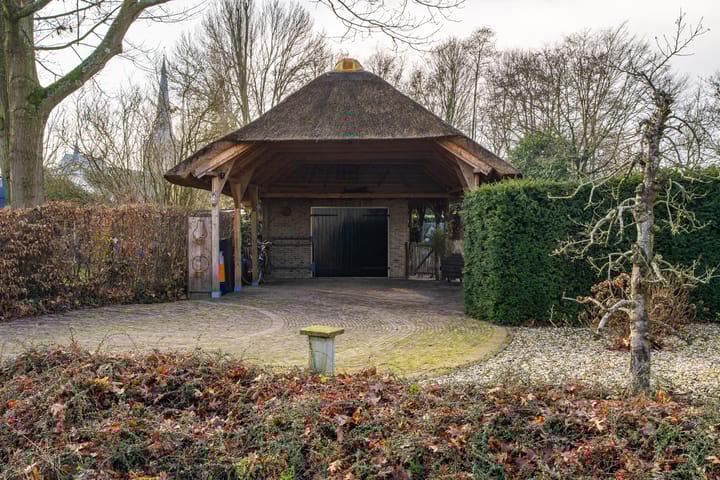 Foto 8 van Molenstraat 3