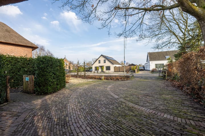 Foto 38 van Molenstraat 3