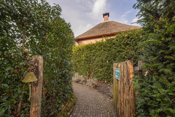 Foto 11 van Molenstraat 3