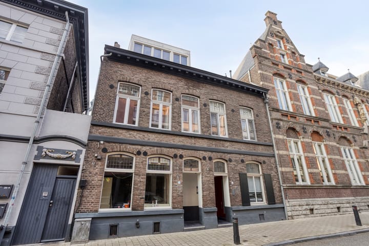 Photo 1 of Munsterstraat 18-A