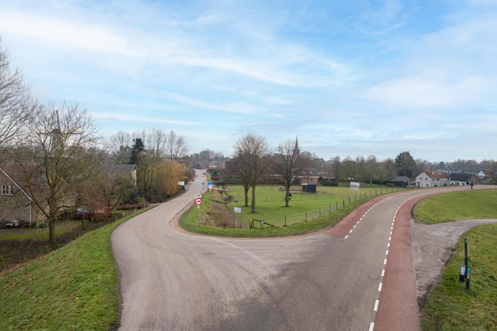 Foto 94 van Molenstraat 3