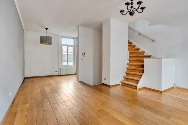 Photo 10 of Munsterstraat 18-A