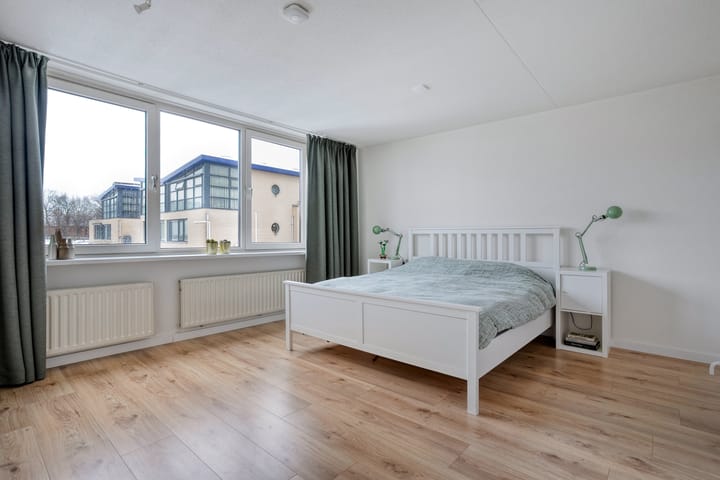 Foto 15 van Bremenstraat 68