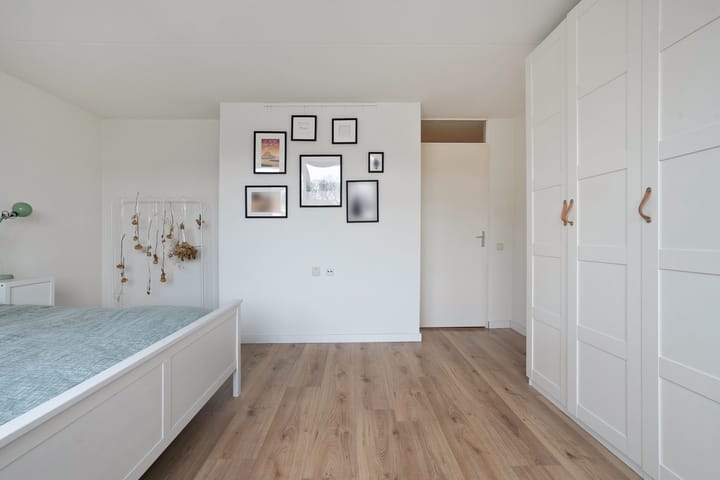 Foto 16 van Bremenstraat 68