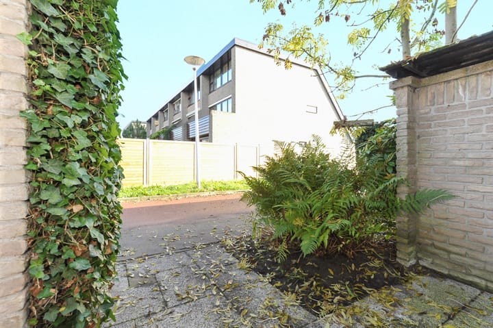 Foto 3 van Dominee Honderslaan 4