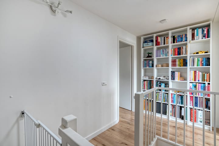 Foto 23 van Bremenstraat 68