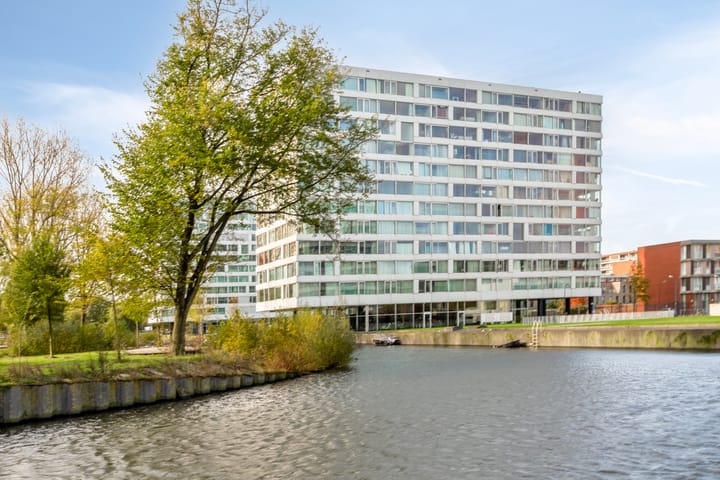 Photo 2 of Jan van Zutphenstraat 653