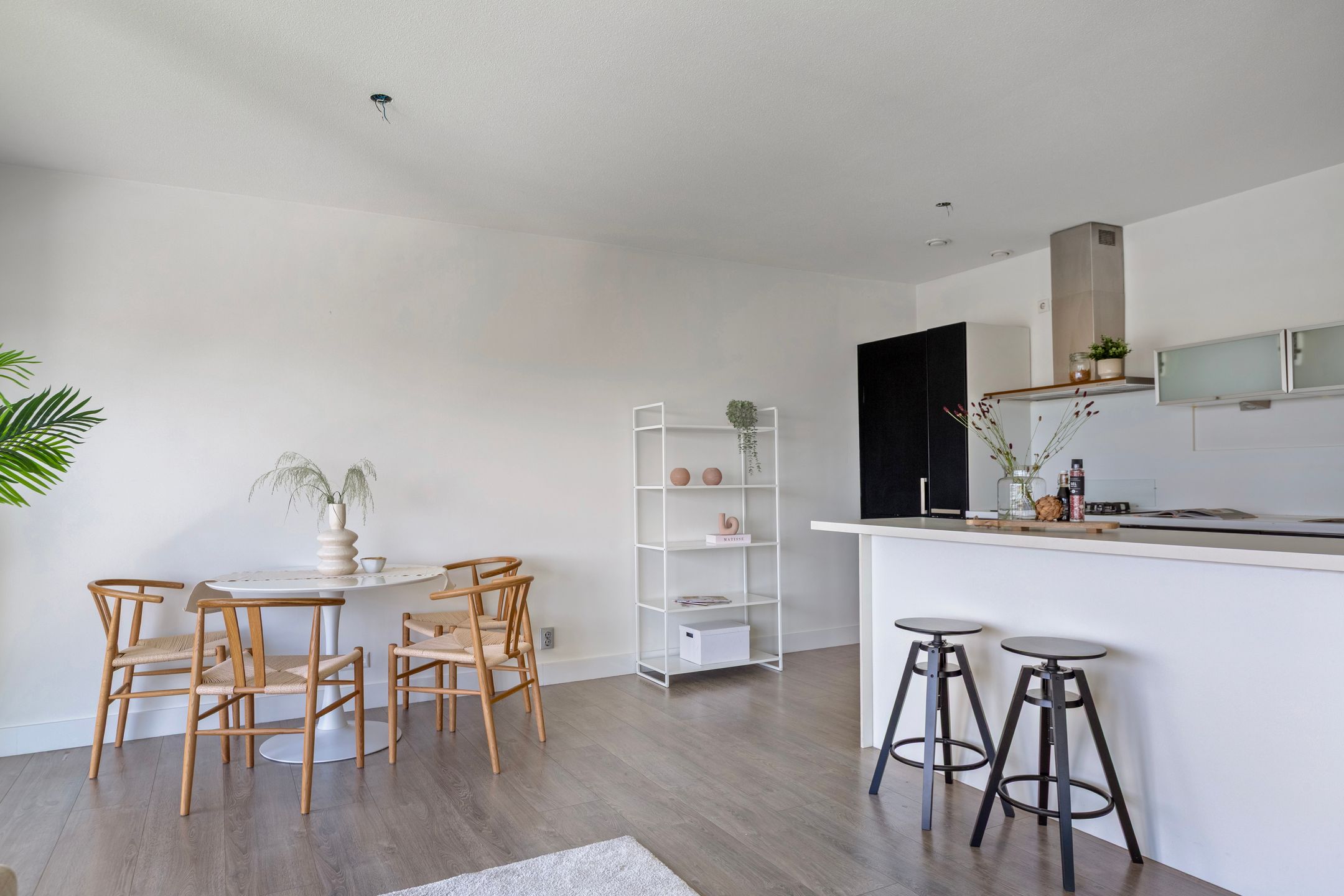 Photo 15 of Jan van Zutphenstraat 653