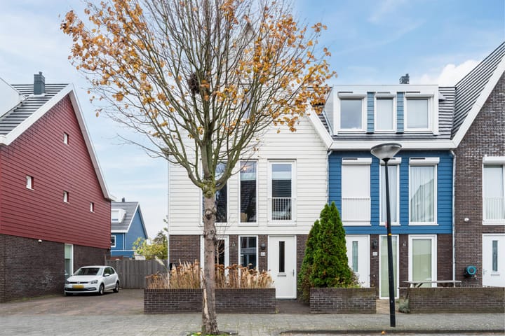 Hoekwoning te koop: Stavangerstraat 84, 'S-Gravenhage