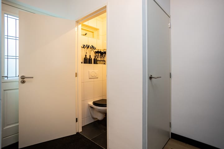 Foto 15 van Lievensweg 93