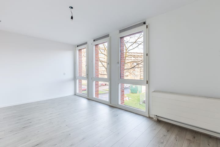 Foto 6 van Elisabeth Samsonstraat 9