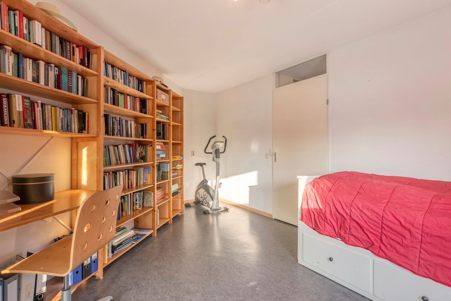 Photo 25 of Okkernoot 12