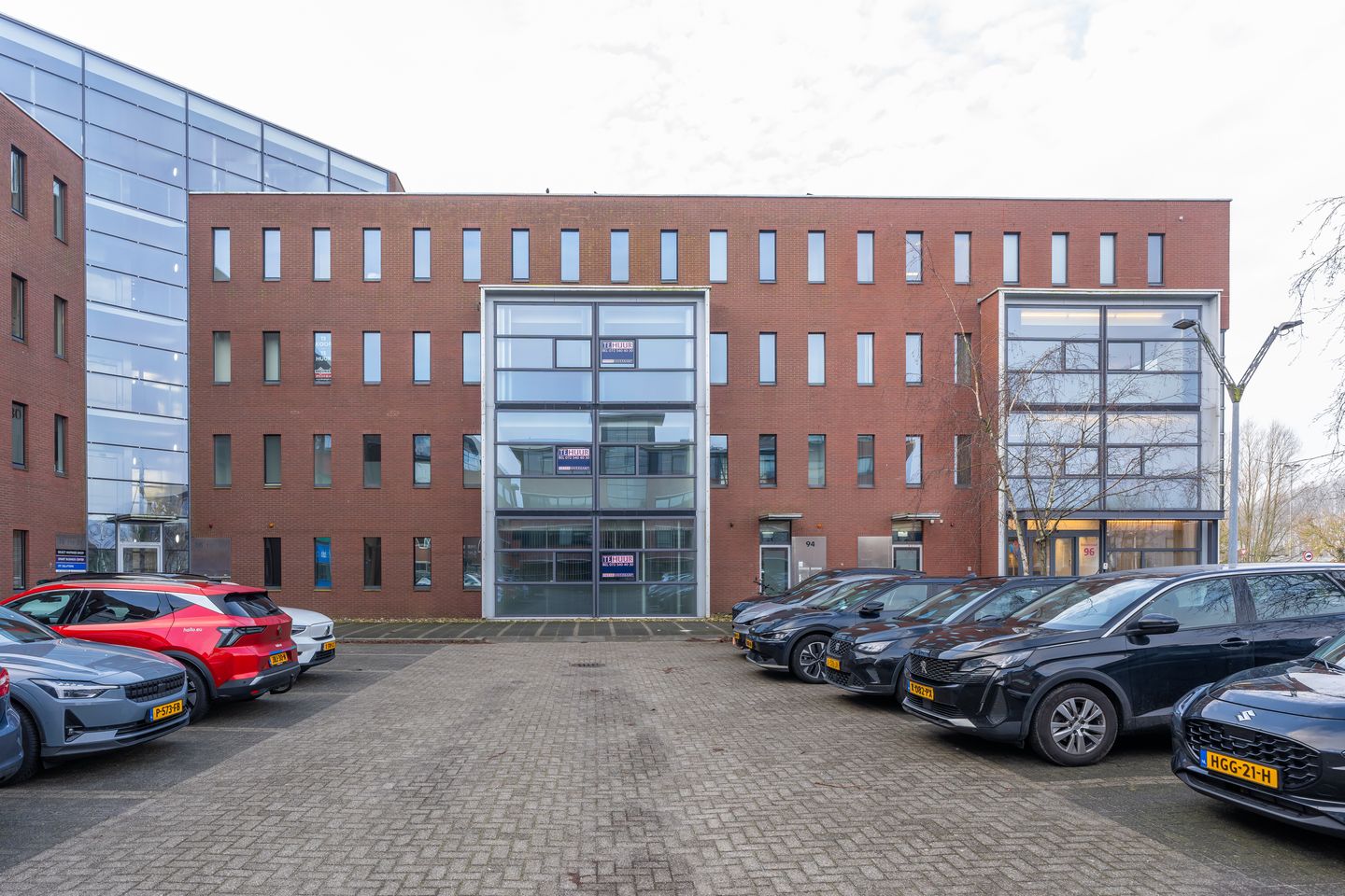 Bekijk foto 2 van Robijnstraat 94