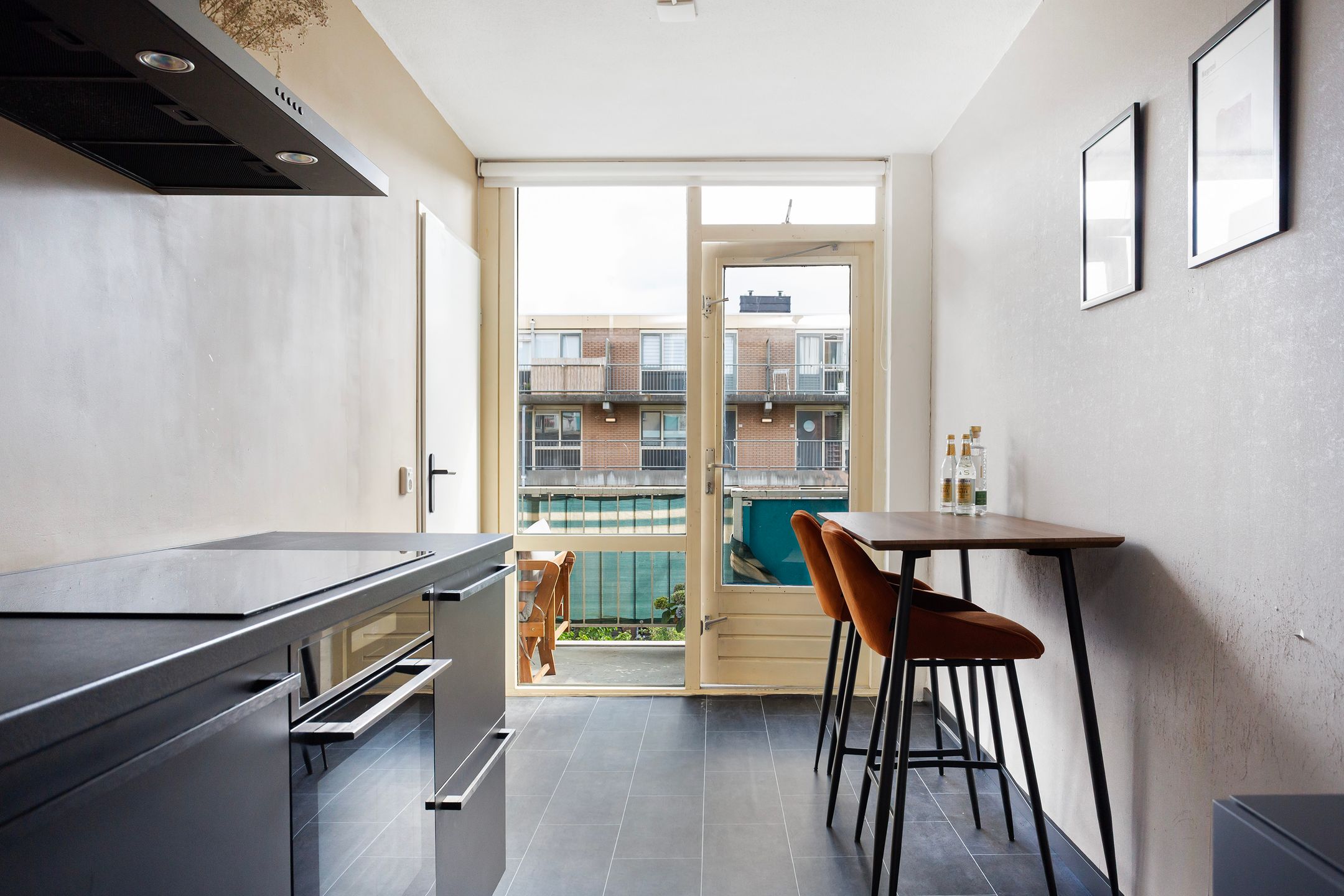 Foto 9 van Oranjeboomstraat 252-B