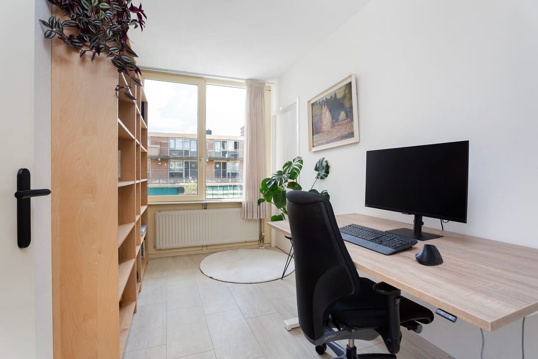 Foto 11 van Oranjeboomstraat 252-B